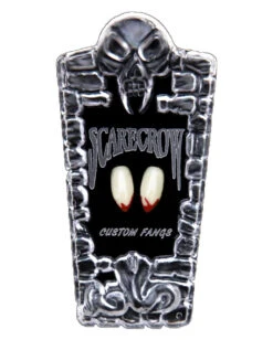 Blutige Vampir Eckzähne / Scarecrow Fangs