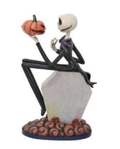 Jack Skellington Auf Grabstein Sammelfigur 21cm -Halloween Kostüm Geschäft jack skellington auf grabstein mit halloween kuerbis sammelfigur 21 cm nightmare before christmas sammelfigur nightmare before christmas fanartikel jack skellington fanartikel 53562
