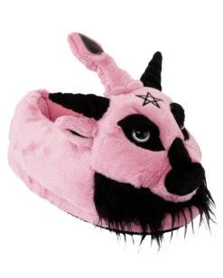 KILLSTAR Dark Lord Plüsch Hausschuhe Rosa -Halloween Kostüm Geschäft killstar dark lord baphomet pluesch hausschuhe dark lord bubblegum slippers killstar geschenke und wohnaccessoires 50936 2