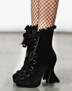 KILLSTAR Deadly Twin Stiefeletten -Halloween Kostüm Geschäft killstar deadly twin boots mit ketten applikation killstar gothic boots killstar boots gothic accessoire und geschenkartikel 52766 3