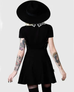 KILLSTAR Study Hell Suspender Skirt Schwarz -Halloween Kostüm Geschäft killstar study hell suspender skirt killstar mode gothic rock gothic bekleidung gothic mode gothic fashion gothic accessoires und geschenkartikel 54042 1