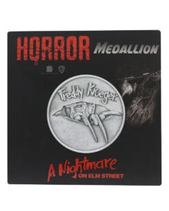 Nightmare On Elm Street Medaille Limited Edition -Halloween Kostüm Geschäft nightmare on elm street medaille limited edition nightmare on elm street medallion limited edition fredy krueger merchandise 54596 04