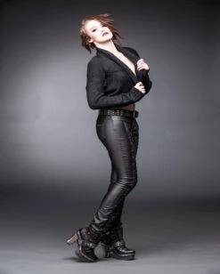 Strickjacke Im Bolerostil