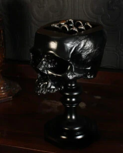 Schwarzer Totenkopf Als Ringehalter 21cm 13 Schwarzer Totenkopf Als Ringehalter 21cm -Halloween Kostüm Geschäft schwarzer totenkopf als ringehalter schwarzer totenschaedel als ringhalter black skull ring holder gothic wohnaccessoire 54858 07