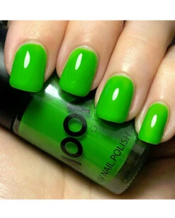 UV Nagellack Neon Grün -Halloween Kostüm Geschäft uv nagellack neon gruen schwarzlicht nagellack moon glow nail polish neon green 54466 2